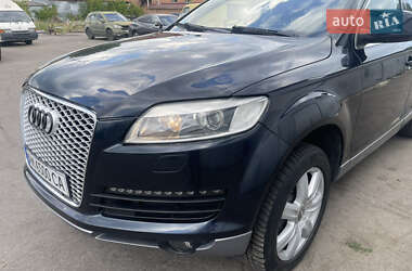 Позашляховик / Кросовер Audi Q7 2006 в 