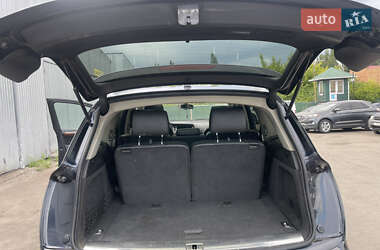 Позашляховик / Кросовер Audi Q7 2006 в 