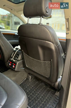 Позашляховик / Кросовер Audi Q7 2014 в 