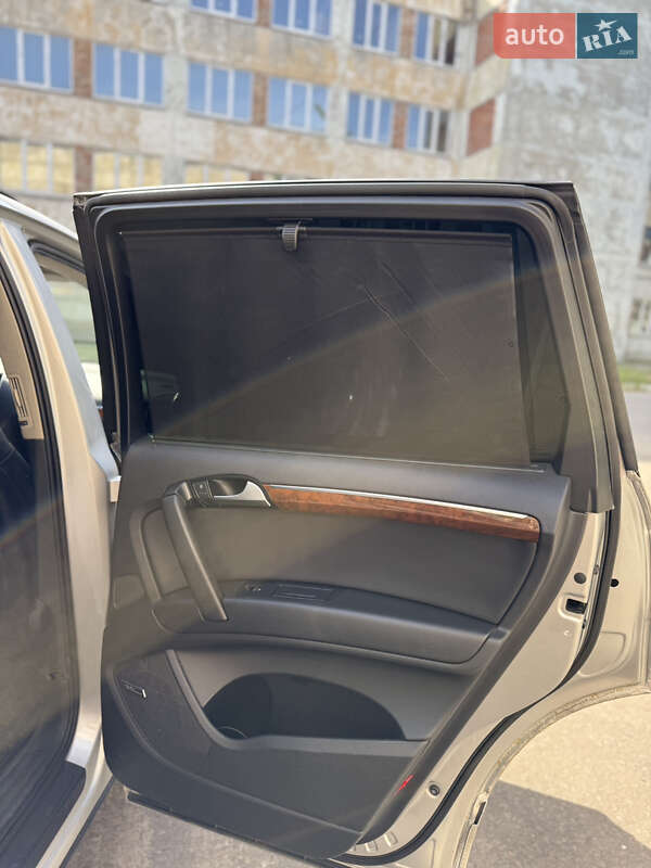 Внедорожник / Кроссовер Audi Q7 2014 в Львове