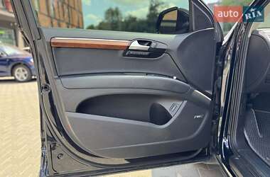 Внедорожник / Кроссовер Audi Q7 2014 в 