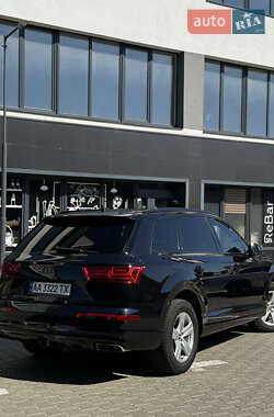 Внедорожник / Кроссовер Audi Q7 2019 в 