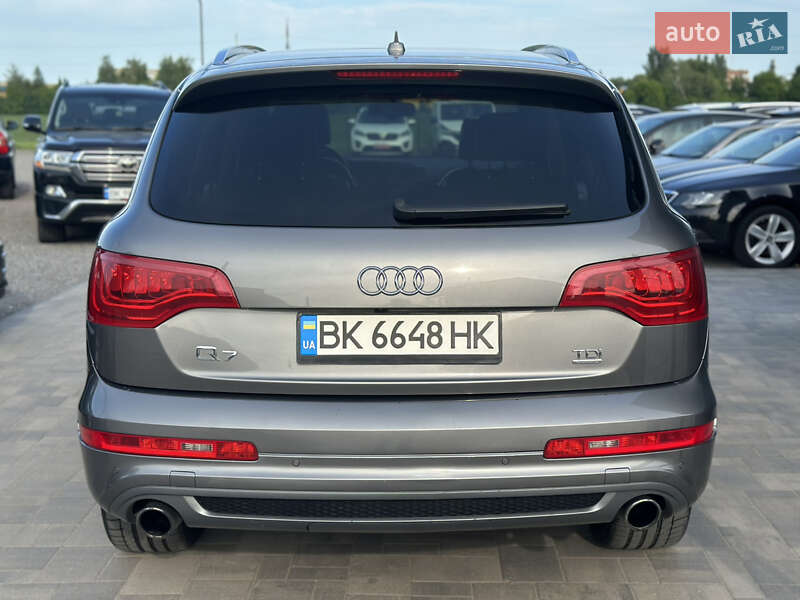 Позашляховик / Кросовер Audi Q7 2009 в Рівному
