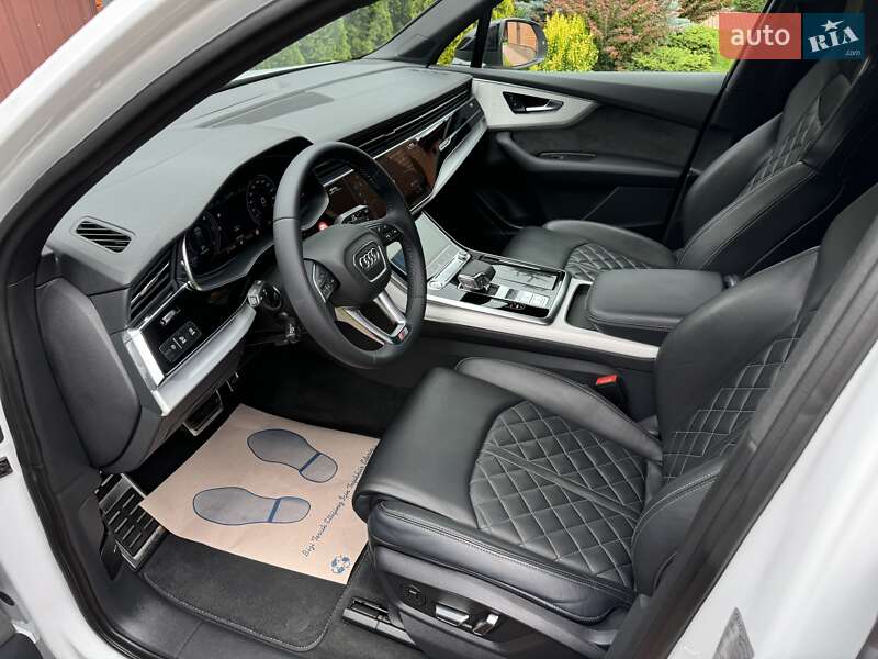Внедорожник / Кроссовер Audi Q7 2020 в Киеве