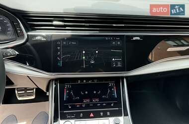Внедорожник / Кроссовер Audi Q7 2020 в 