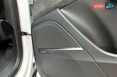 Внедорожник / Кроссовер Audi Q7 2020 в 