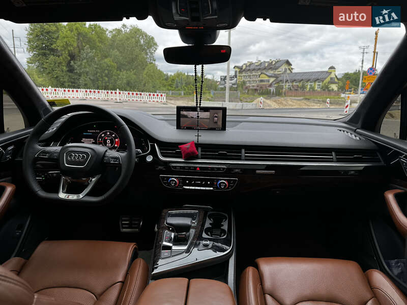 Внедорожник / Кроссовер Audi Q7 2016 в Львове