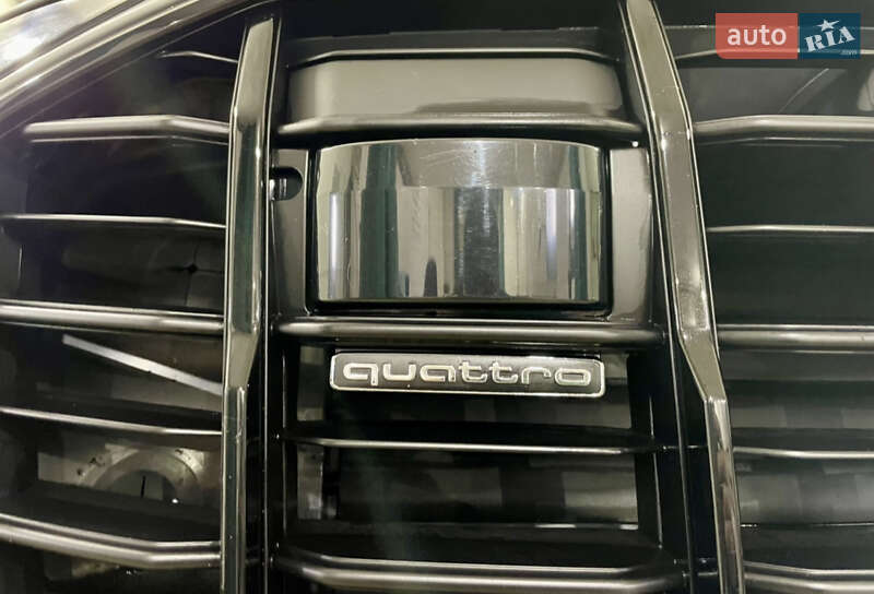 Позашляховик / Кросовер Audi Q7 2022 в Києві