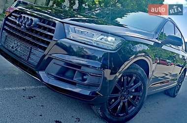 Внедорожник / Кроссовер Audi Q7 2017 в Ивано-Франковске