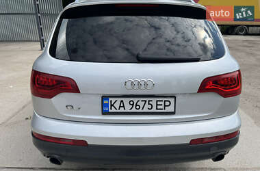 Внедорожник / Кроссовер Audi Q7 2013 в 