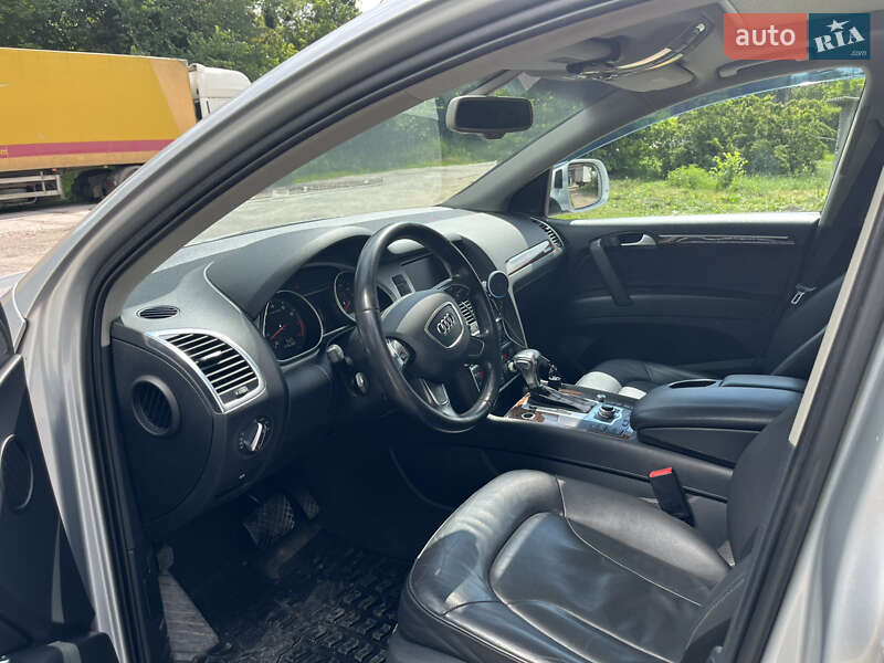 Внедорожник / Кроссовер Audi Q7 2013 в Боярке