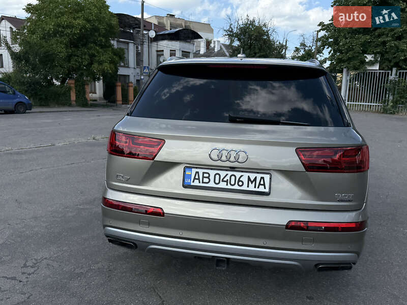 Внедорожник / Кроссовер Audi Q7 2016 в Виннице