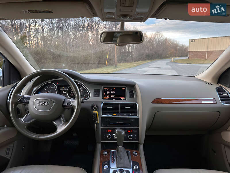 Позашляховик / Кросовер Audi Q7 2014 в Вінниці