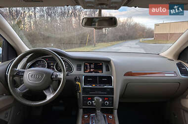 Внедорожник / Кроссовер Audi Q7 2014 в 