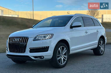 Внедорожник / Кроссовер Audi Q7 2014 в 