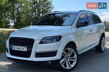 Позашляховик / Кросовер Audi Q7 2013 в Дніпрі