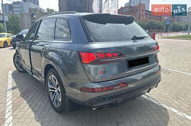 Внедорожник / Кроссовер Audi Q7 2024 в 