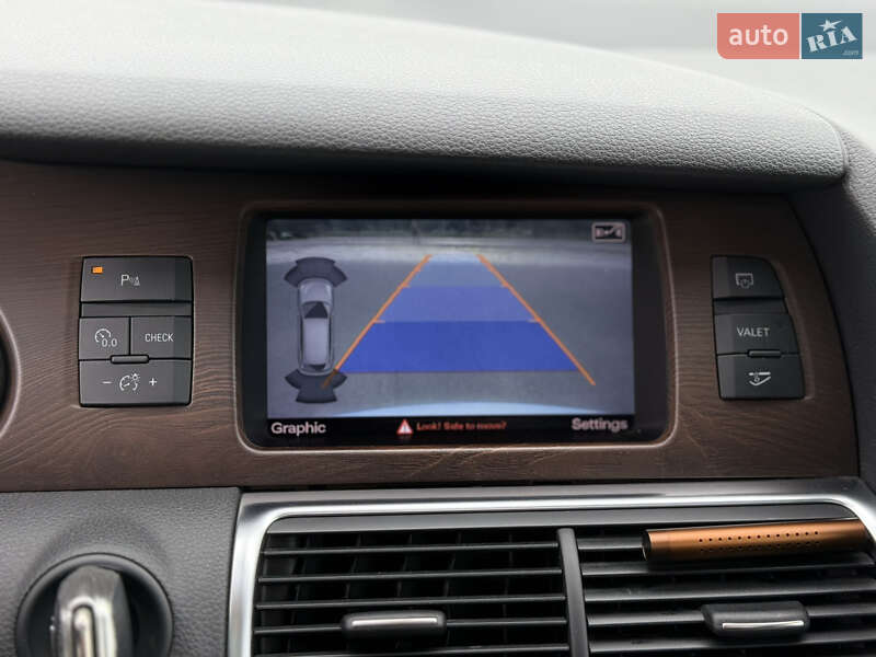 Позашляховик / Кросовер Audi Q7 2015 в Дніпрі