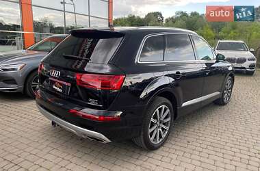 Внедорожник / Кроссовер Audi Q7 2018 в 