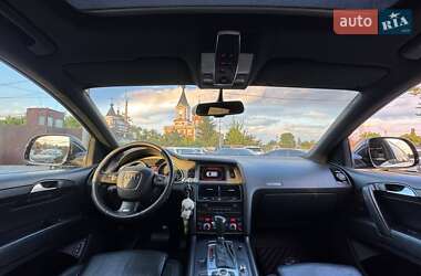 Внедорожник / Кроссовер Audi Q7 2007 в 