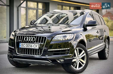 Внедорожник / Кроссовер Audi Q7 2012 в 