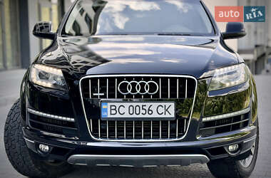 Внедорожник / Кроссовер Audi Q7 2012 в 