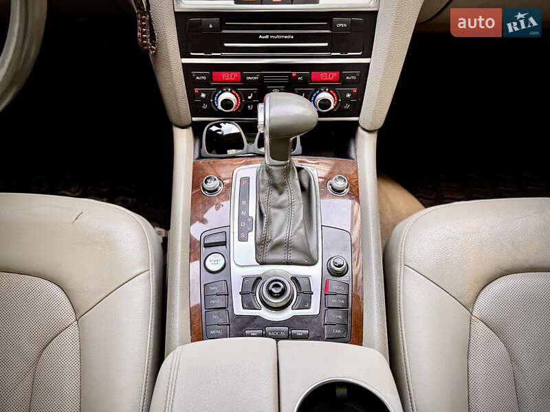 Внедорожник / Кроссовер Audi Q7 2012 в Львове