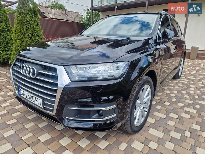 Внедорожник / Кроссовер Audi Q7 2017 в Кропивницком