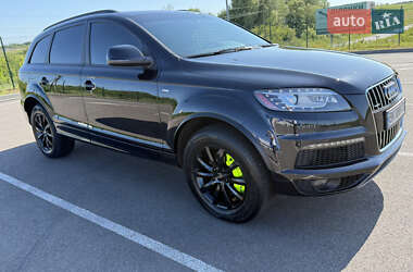 Позашляховик / Кросовер Audi Q7 2015 в Рівному