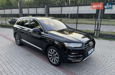 Внедорожник / Кроссовер Audi Q7 2016 в Запорожье