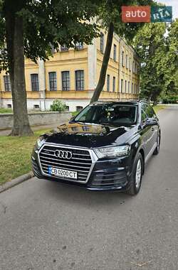Внедорожник / Кроссовер Audi Q7 2016 в Киеве