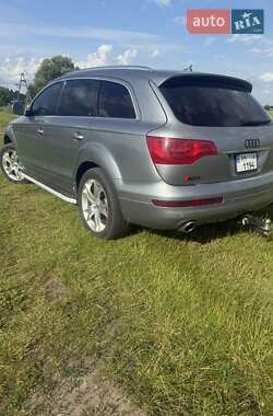 Внедорожник / Кроссовер Audi Q7 2008 в 