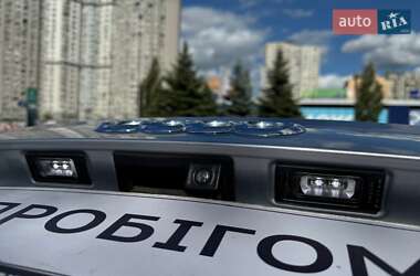 Внедорожник / Кроссовер Audi Q7 2015 в 