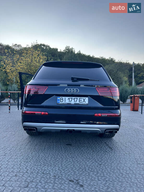 Внедорожник / Кроссовер Audi Q7 2016 в Харькове