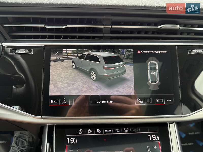 Внедорожник / Кроссовер Audi Q7 2022 в Ровно
