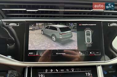 Внедорожник / Кроссовер Audi Q7 2022 в 