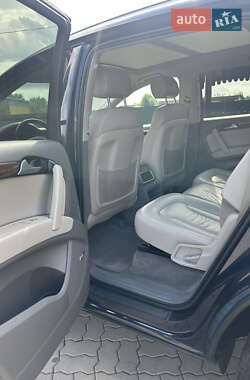 Внедорожник / Кроссовер Audi Q7 2013 в 