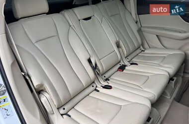 Внедорожник / Кроссовер Audi Q7 2017 в 