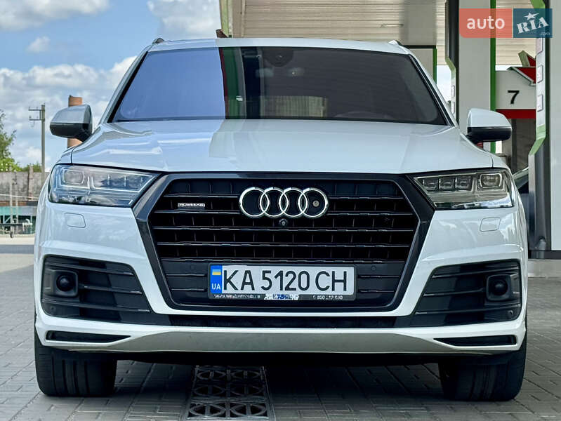Внедорожник / Кроссовер Audi Q7 2016 в Житомире