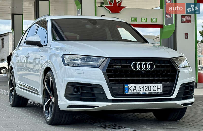 Внедорожник / Кроссовер Audi Q7 2016 в Житомире