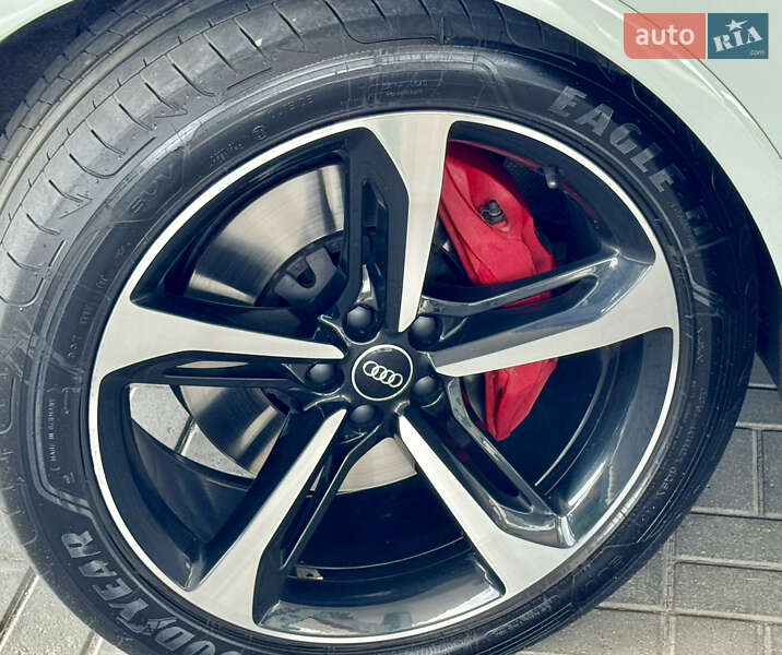 Внедорожник / Кроссовер Audi Q7 2016 в Житомире