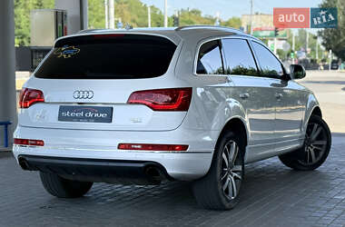 Внедорожник / Кроссовер Audi Q7 2013 в 