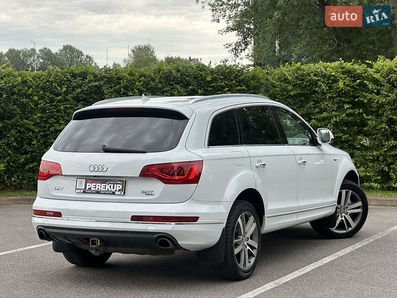 Внедорожник / Кроссовер Audi Q7 2014 в Киеве