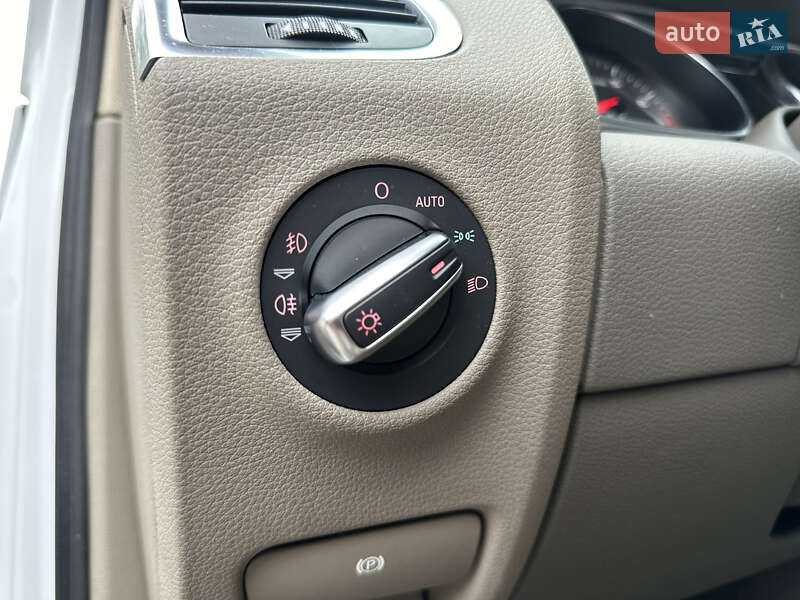 Внедорожник / Кроссовер Audi Q7 2014 в Киеве