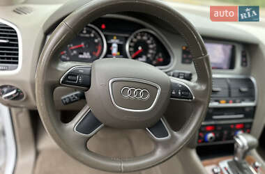 Внедорожник / Кроссовер Audi Q7 2014 в 