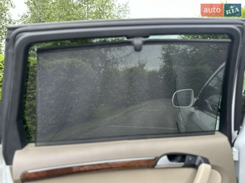 Внедорожник / Кроссовер Audi Q7 2014 в Киеве
