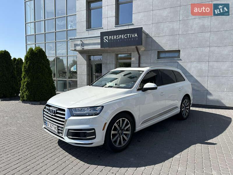 Внедорожник / Кроссовер Audi Q7 2016 в Хмельницком
