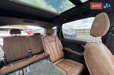 Внедорожник / Кроссовер Audi Q7 2021 в 