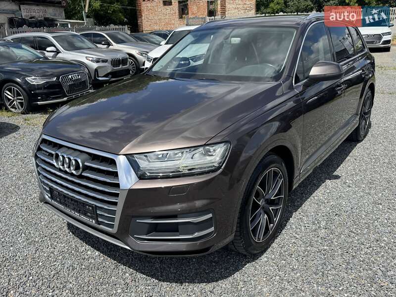 Внедорожник / Кроссовер Audi Q7 2015 в Тернополе