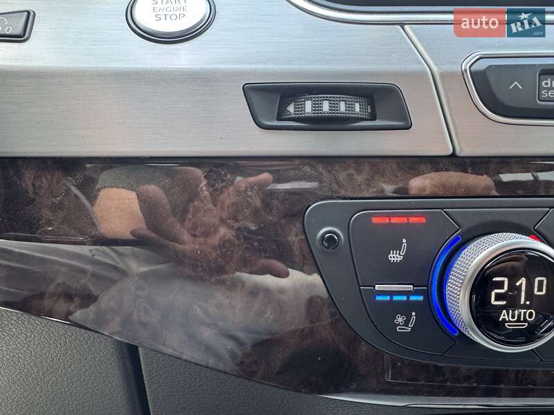 Внедорожник / Кроссовер Audi Q7 2015 в Тернополе